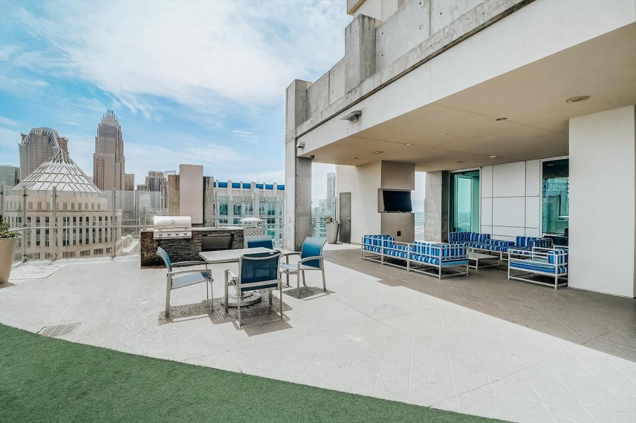 Ferienwohnung Frontdesk Skyhouse Apts Uptown Charlotte Exterior foto