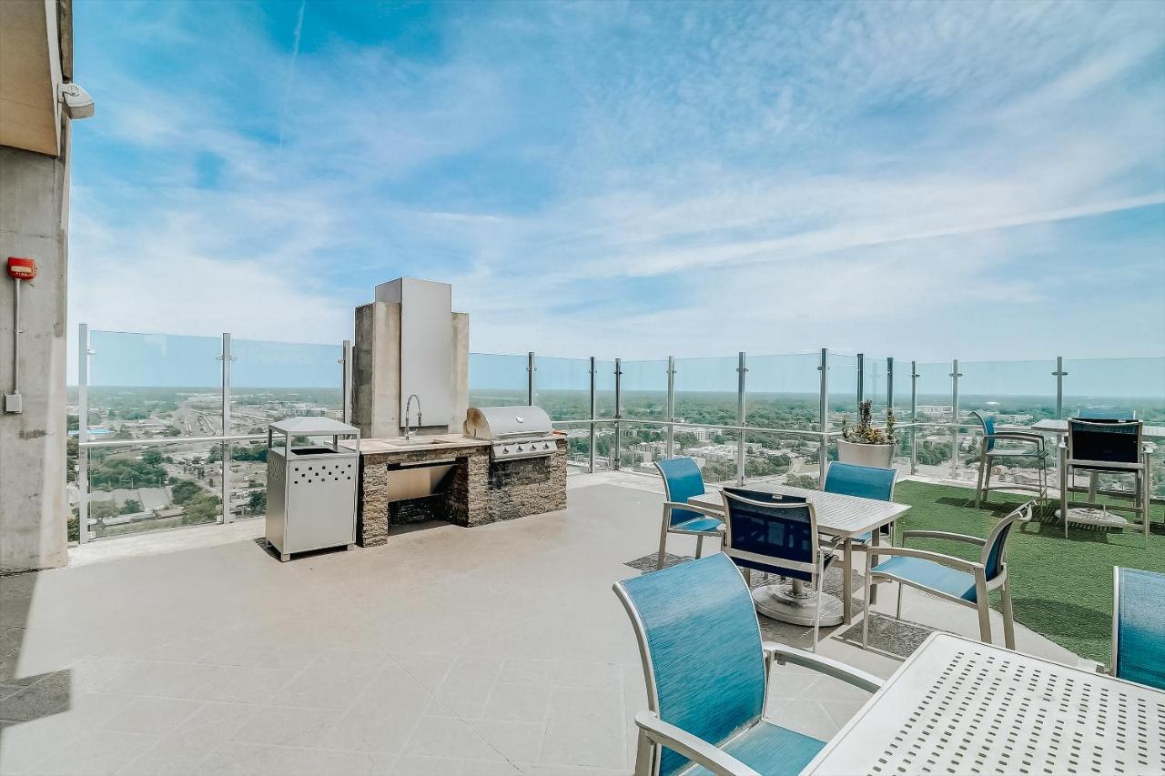 Ferienwohnung Frontdesk Skyhouse Apts Uptown Charlotte Exterior foto